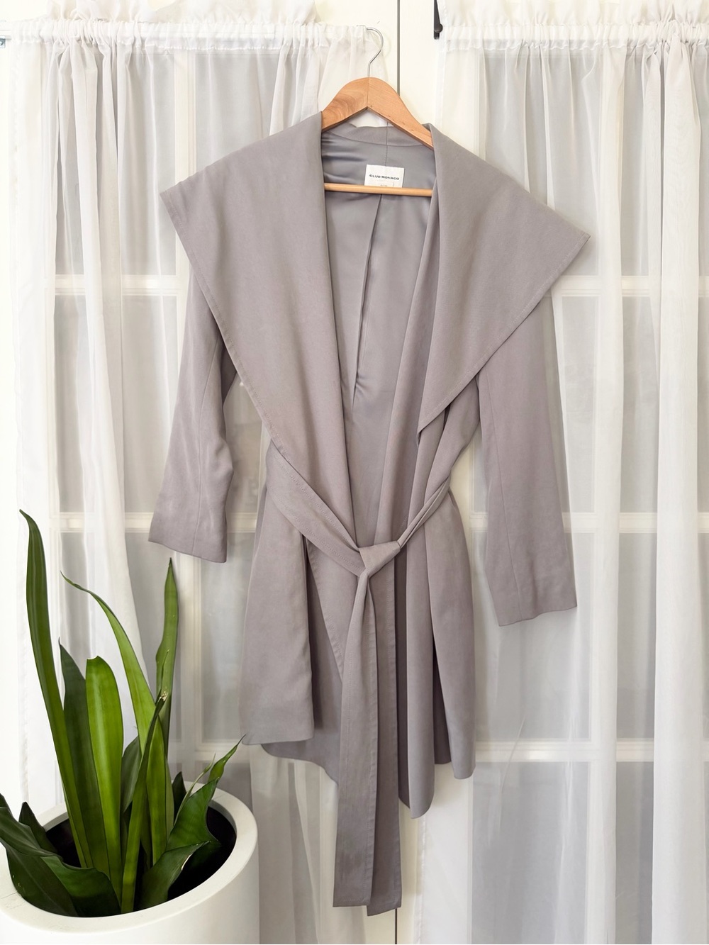 Club Monaco Soft Lyocell Dusty Lavendar Shawl Collar Tie Waist Jacket Size Small
